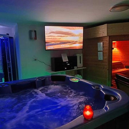 Nikolux Apartman Hajdúszoboszló Exteriér fotografie