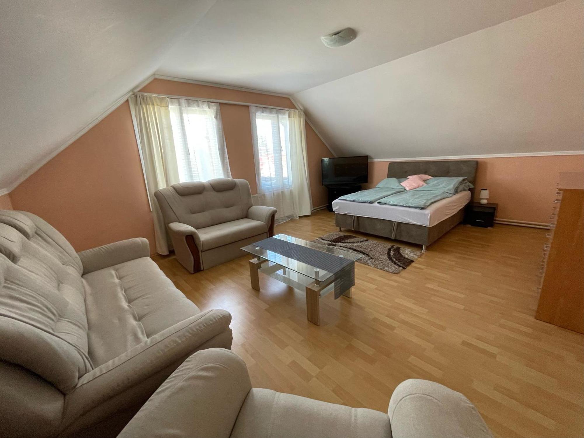 Nikolux Apartman Hajdúszoboszló Exteriér fotografie